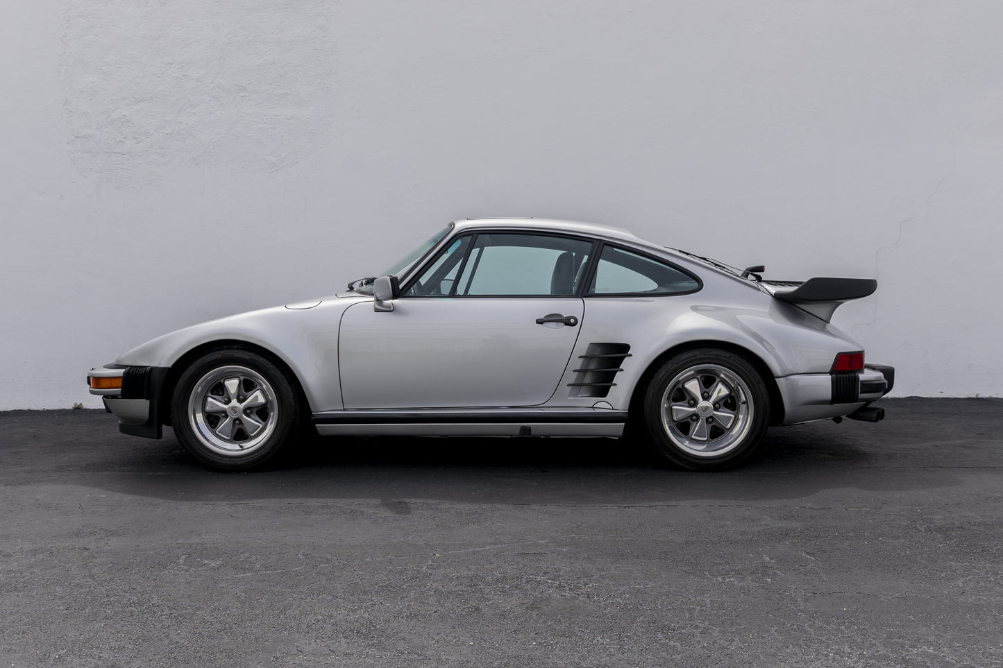 SOLD! 1987 PORSCHE 930 TURBO SLANT NOSE M505